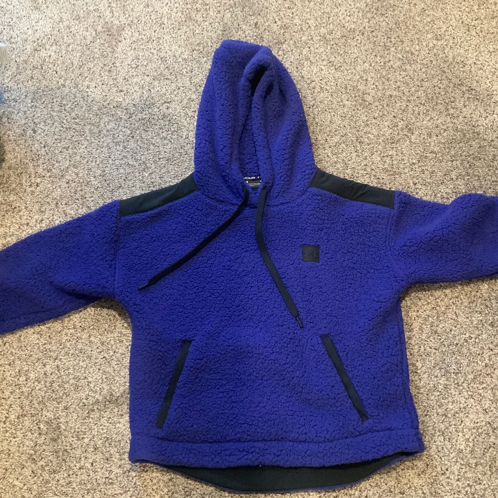 Under armor fleece pullover